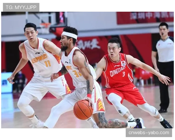 浙江队第三节打出18-4攻击波，连续突分创造空位三分机会扭转局势